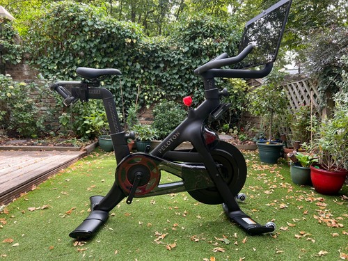 Peloton bike plus - peloton,