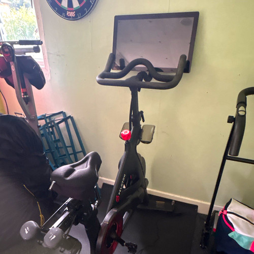 Peloton bike indoor cycling - peloton,
