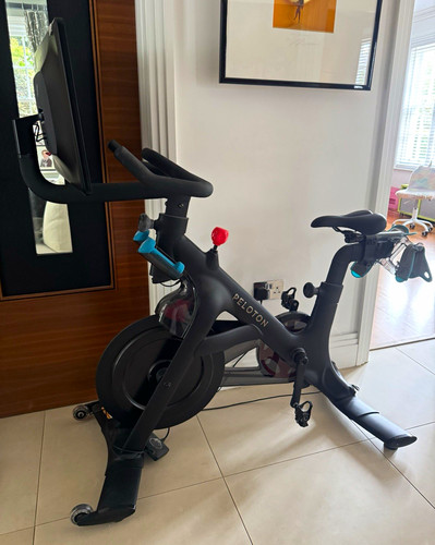 Peloton plus bike aerobic - peloton,