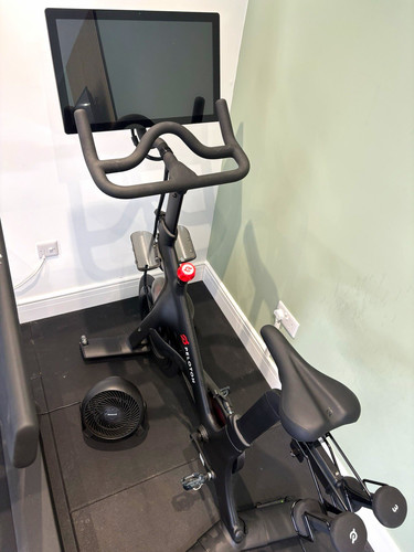 Peloton original exercise bike - original,