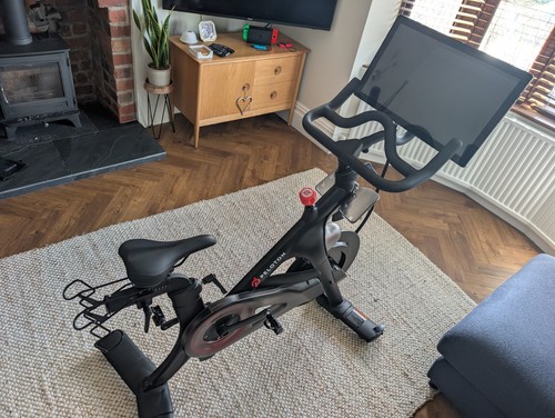 Peloton exercise spinning bike - exercise/spinning,