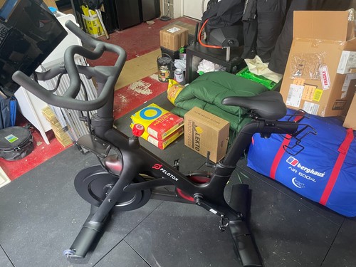 Peloton exercise bike - peloton,