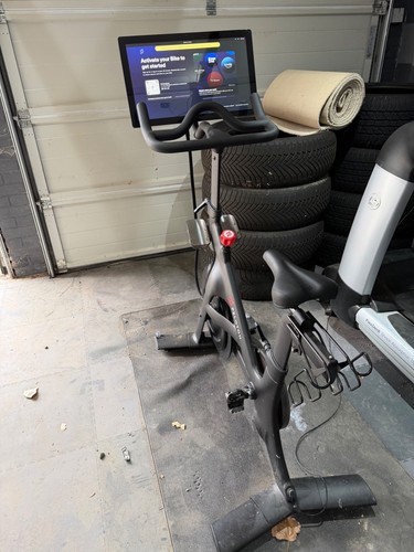 Peloton bike - peloton,