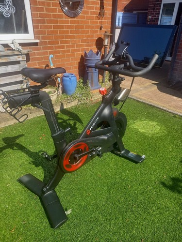 Peloton bike - peloton,