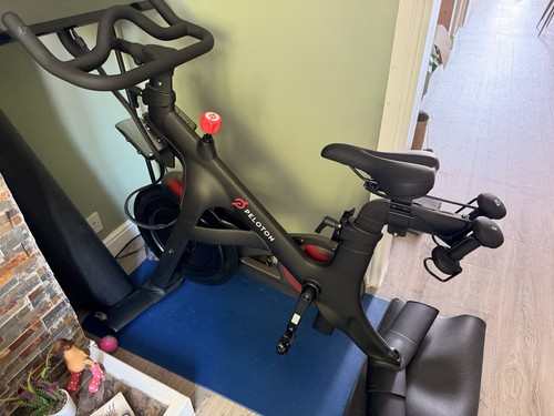 Peloton bike - peloton,