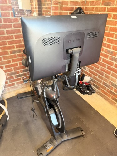 Peloton exercise bike - pl-21,